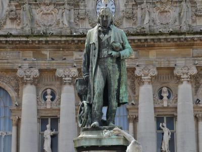Jacquard Statue, Calais