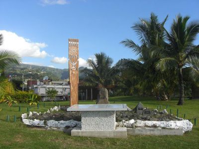 Place Jacques Chirac (Jacques Chirac Square)
