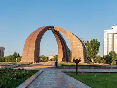 Victory Monument, Bishkek
