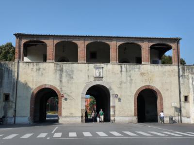 Porta Santa Maria (St. Maria's Gate), Lucca
