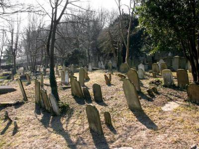 Cowgate Cemetery, Dover