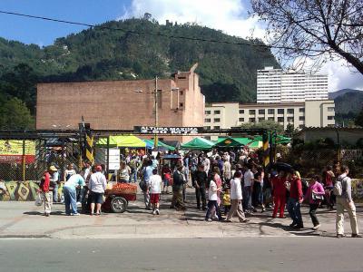 Mercado de Pulgas San Alejo (Pulgas San Alejo Market), Bogota