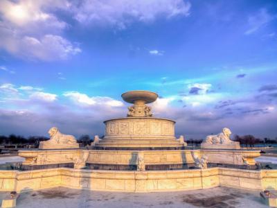 James Scott Memorial Fountain, Detroit