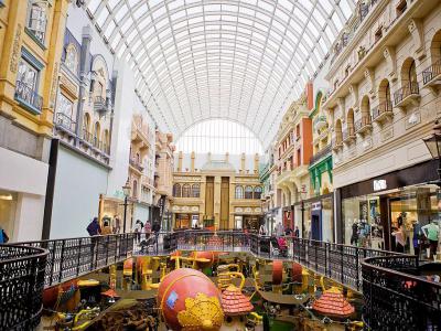West Edmonton Mall, Edmonton