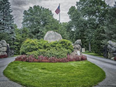 Swan Point Cemetery, Providence