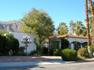 9 Palm Springs Celebrity Homes To Check Out Now