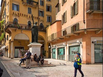 Monumento alle vittime del 1915, Verona