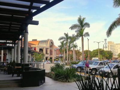 del Sol Shopping & Lifestyle, Asuncion