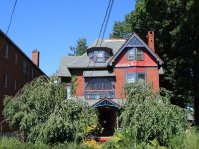 Building at 142 Collins Street