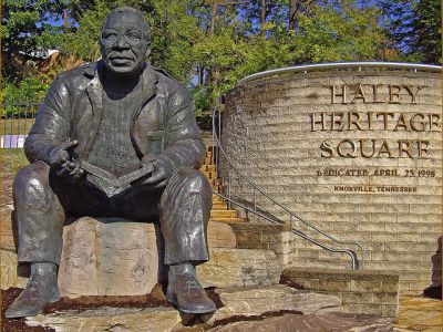 Haley Heritage Square & Alex Haley Statue, Knoxville