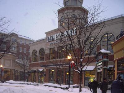 Barnes and Noble, Arlington