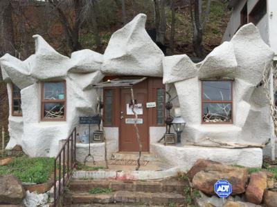 Tulsa Cave House, Tulsa