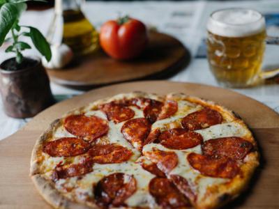 Winston's English Pub & Grill, Saskatoon