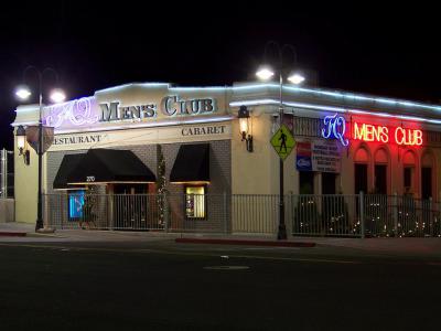 Men's Club, Reno