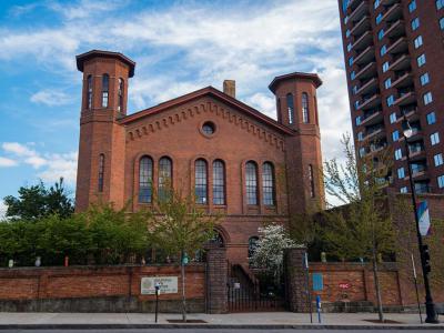 Columbus Cultural Art Center, Columbus