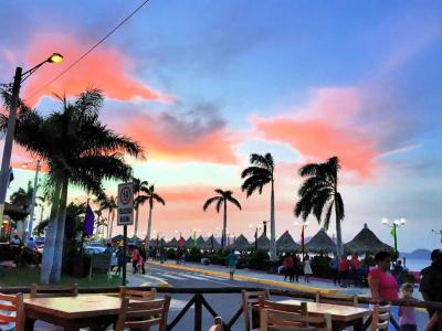 Puerto Salvador Allende (Salvador Allende Port), Managua