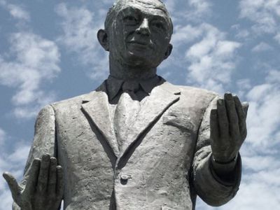 Henry Rolfs' Bronze Memorial Sculpture, West Palm Beach