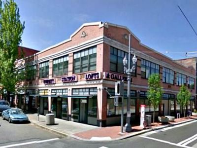 Everett Station Galleries, Portland