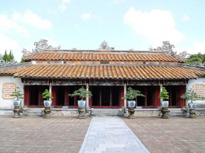 Hưng Tổ Miếu (Temple of the Resurrection), Hue