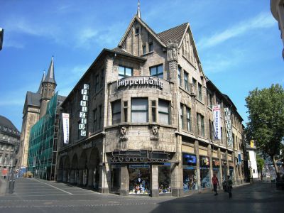 Puppenkönig (Doll King), Bonn