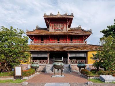 Hiển Lâm Các (Pavilion of the Glorious Coming), Hue