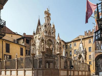 Arche Scaligere (Scaligeri Tombs), Verona