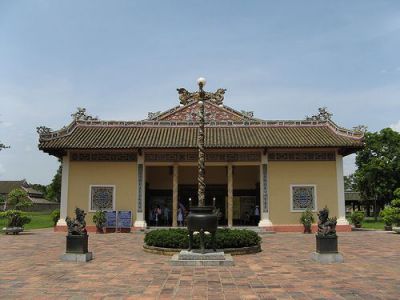 Duyệt Thị Đường (Royal Theater), Hue