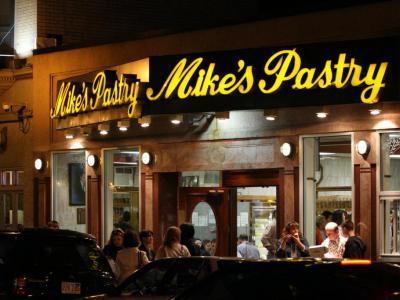 Mike's Pastry, Boston