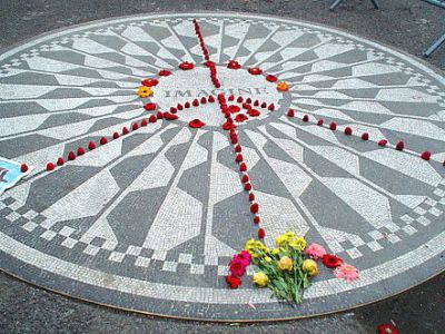 Strawberry Fields – John Lennon Monument, New York