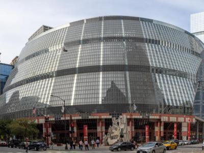 James R. Thompson Center