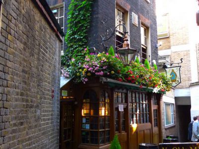 Ye Olde Mitre Tavern, London