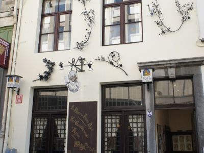 La Fleur en Papier Dore, Brussels