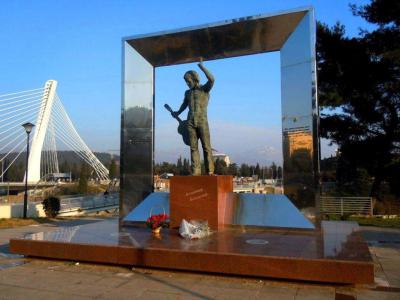 Vladimir Vysotsky Monument, Podgorica