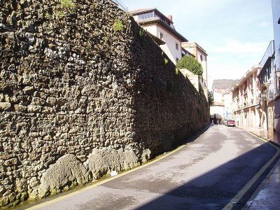 Muralla medieval de Oviedo, Oviedo