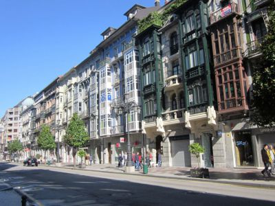Calle Uria (Uría Street), Oviedo