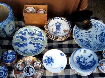 Patti's Treasures & Antiques, Hartford