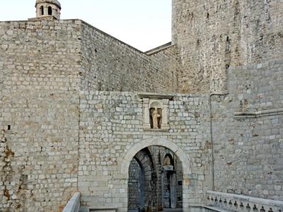 Vrata od Buže (Buža Gate), Dubrovnik