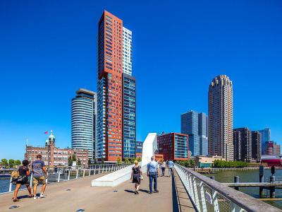 Wilhelminapier, Rotterdam