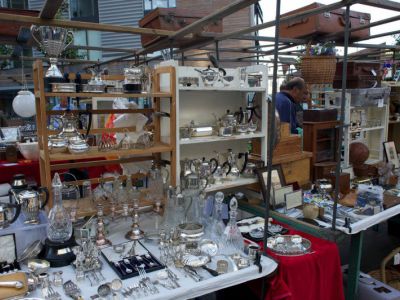 Bermondsey Antiques Market, London