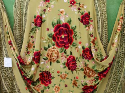 Artesanía Textil on Vinuesa, Seville