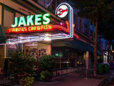 Jake's Famous Crawfish, Portland