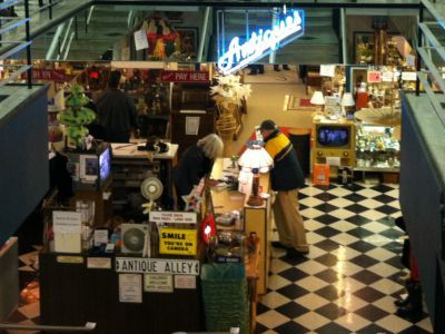 Antique Alley, Portland