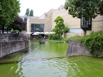 Neue Pinakothek, Munich