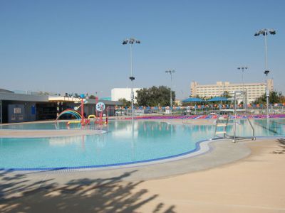 McMurtrey Aquatic Center, Bakersfield