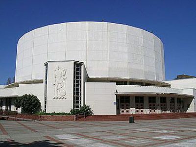 Berkeley Community Theater, Berkeley