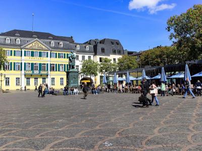 Münsterplatz (Muster Square), Bonn