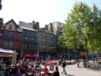 Place Sainte-Anne (Sainte-Anne Square)