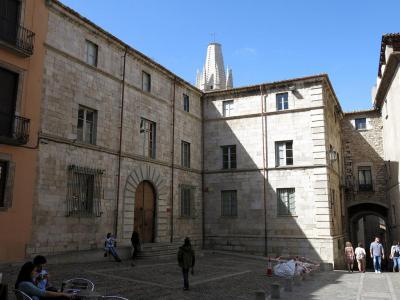 Casa Pastors (Pastors House), Girona