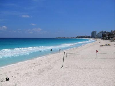 Playa Delfines, Cancun