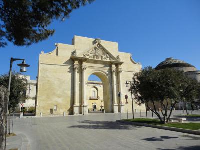 Porta Napoli (Naples Gate), Lecce